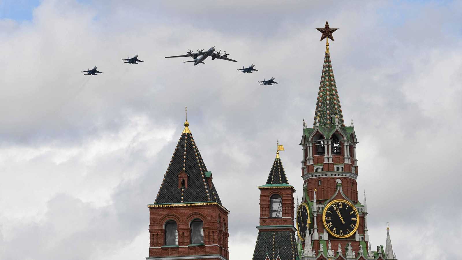 وثائق مسربة: 16 مقاتلة روسية في الطريق إلى قواعد إيرانية