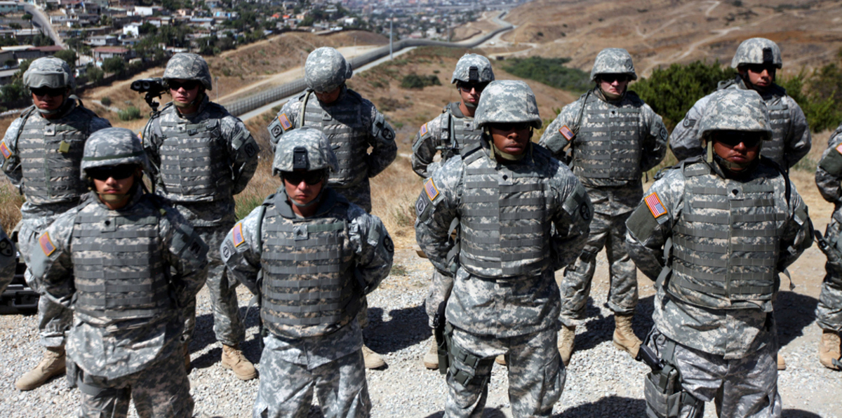 أمريكا تنشر أكثر من 5 آلاف جندي على الحدود مع المكسيك