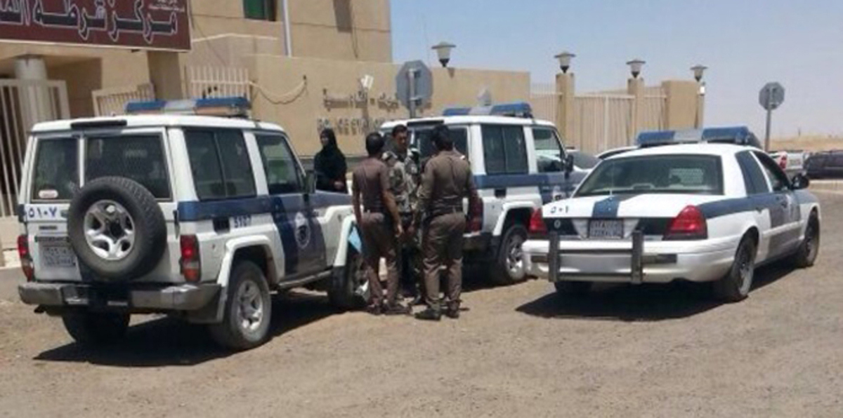 الشرطة السعودية تكشف عن أسباب قيادة وافد لمركبة أمنية