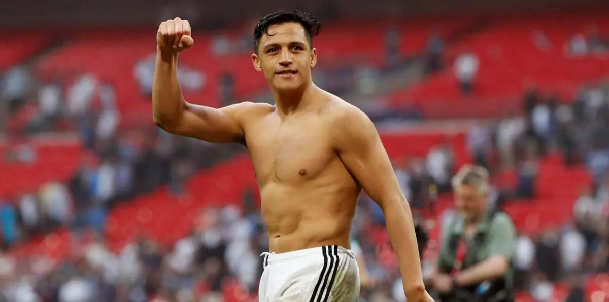 سانشيز: مانشستر يونايتد يمتلك تاريخًا أكبر من آرسنال