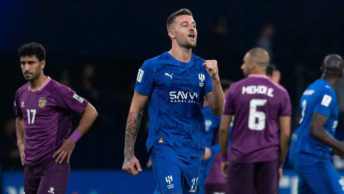 الهلال السعودي يسحق الشرطة العراقي ويتأهل إلى ثمن نهائي دوري أبطال آسيا للنخبة