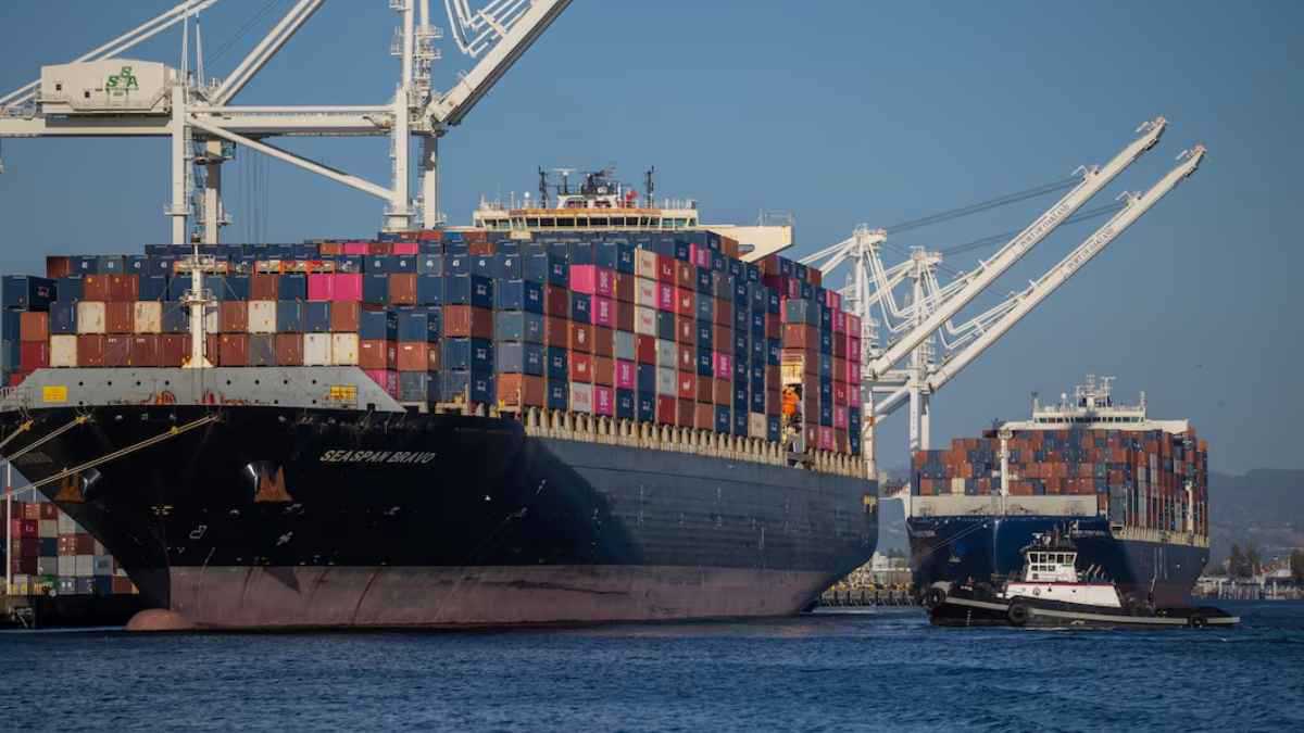 واشنطن تعلّق رسوم الموانئ على السفن الصينية بدءًا من 10 نوفمبر