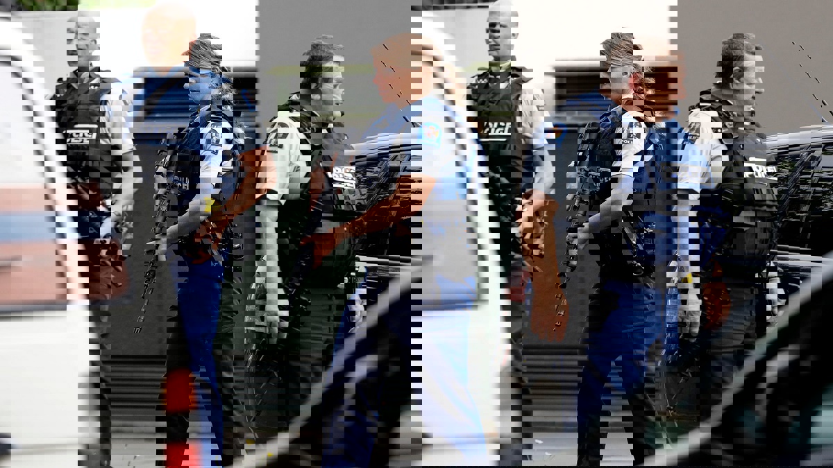 لص يسرق 11 قطعة سلاح من مركز للشرطة في نيوزيلندا