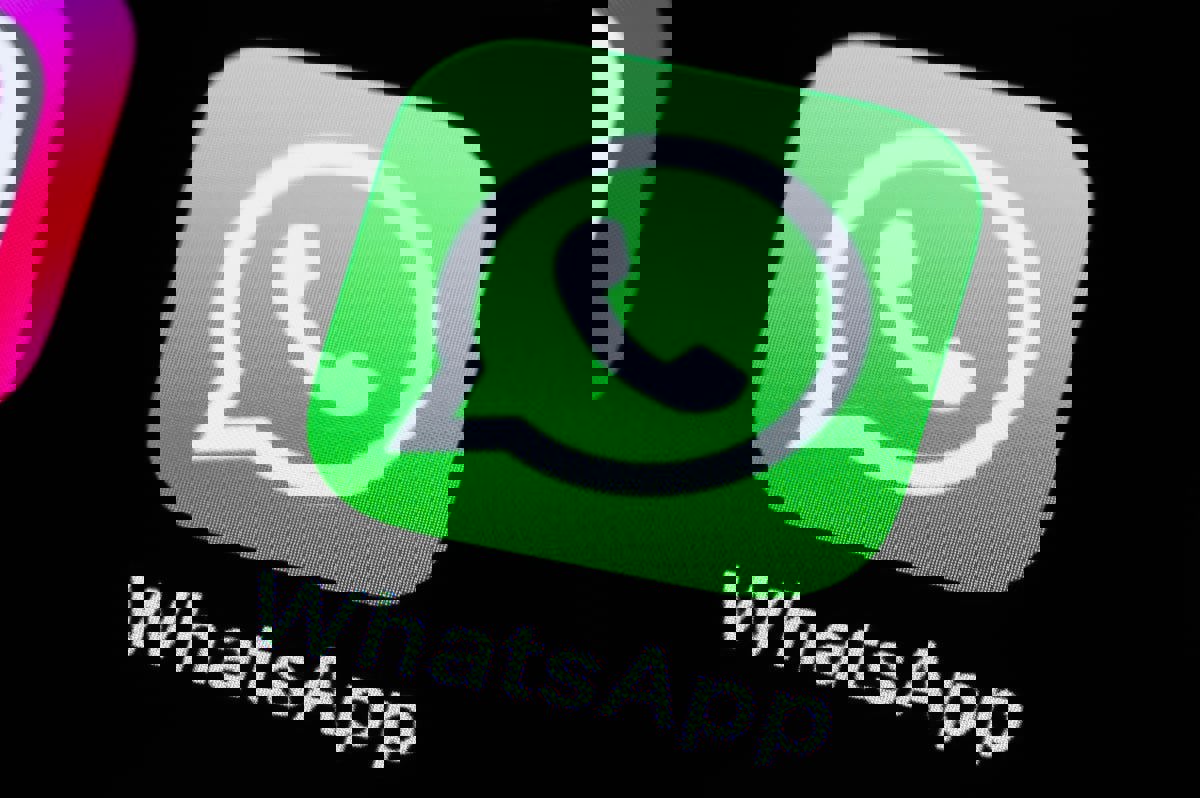 ماسك يتهم "واتساب" بسرقة بيانات العملاء "كل ليلة" 