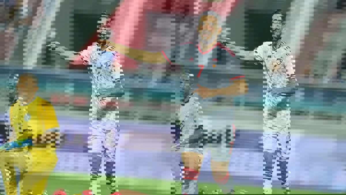 بعد هاتريك اليمن.. علي مبخوت الهداف التاريخي للإمارات في كأس الخليج