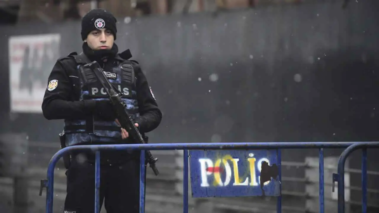 هجوم مسلح على القنصلية العراقية في اسطنبول