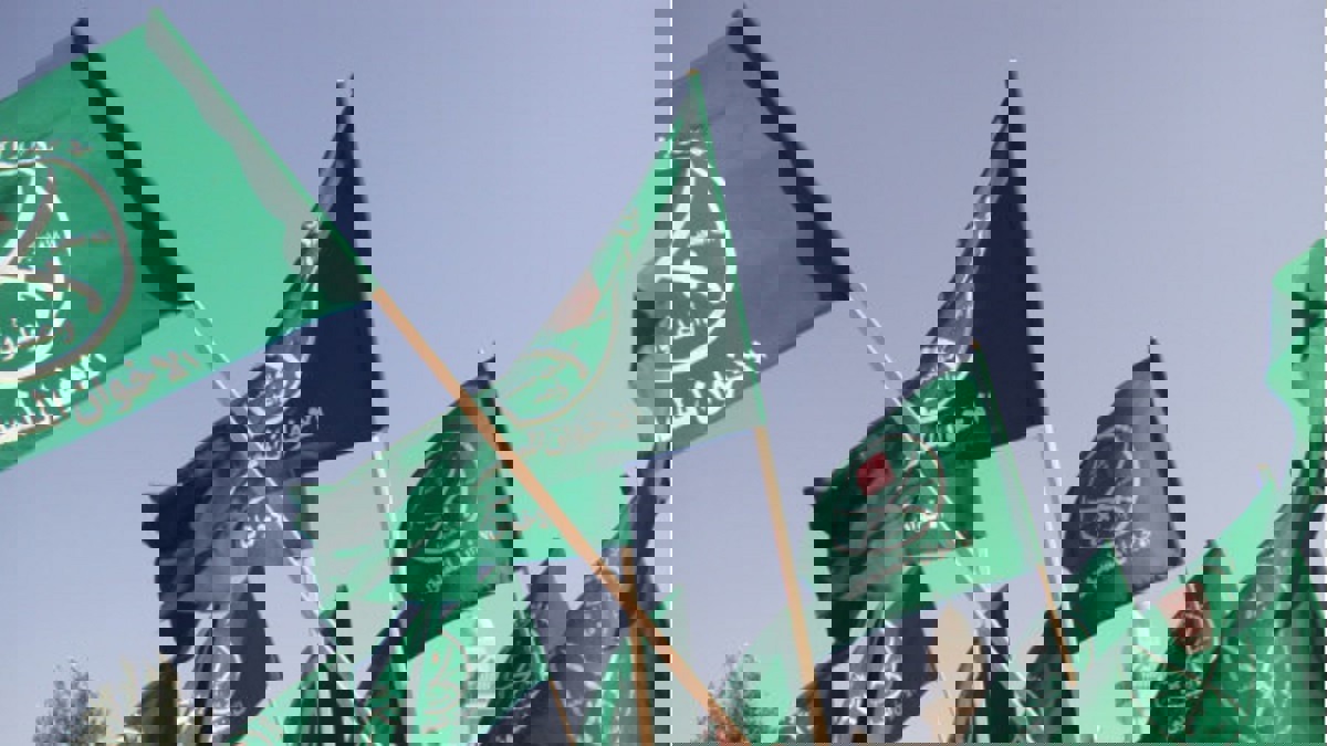 بعد الإطاحة بالبشير.. مصير غامض ينتظر "الإخوان الهاربين" في السودان