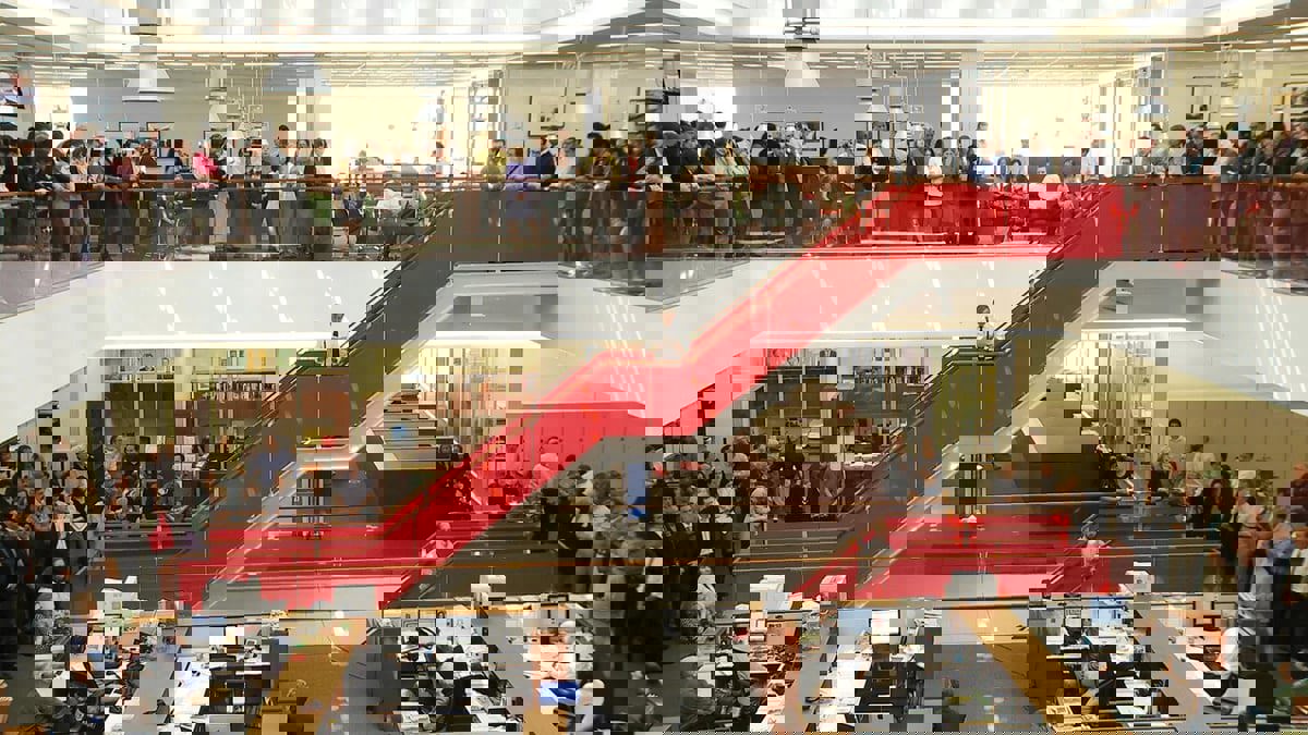 "نيويورك بوست" تبرّر تغريدات دعت لاغتيال شخصيات من بينها بايدن بتعرّضها لـ"القرصنة"