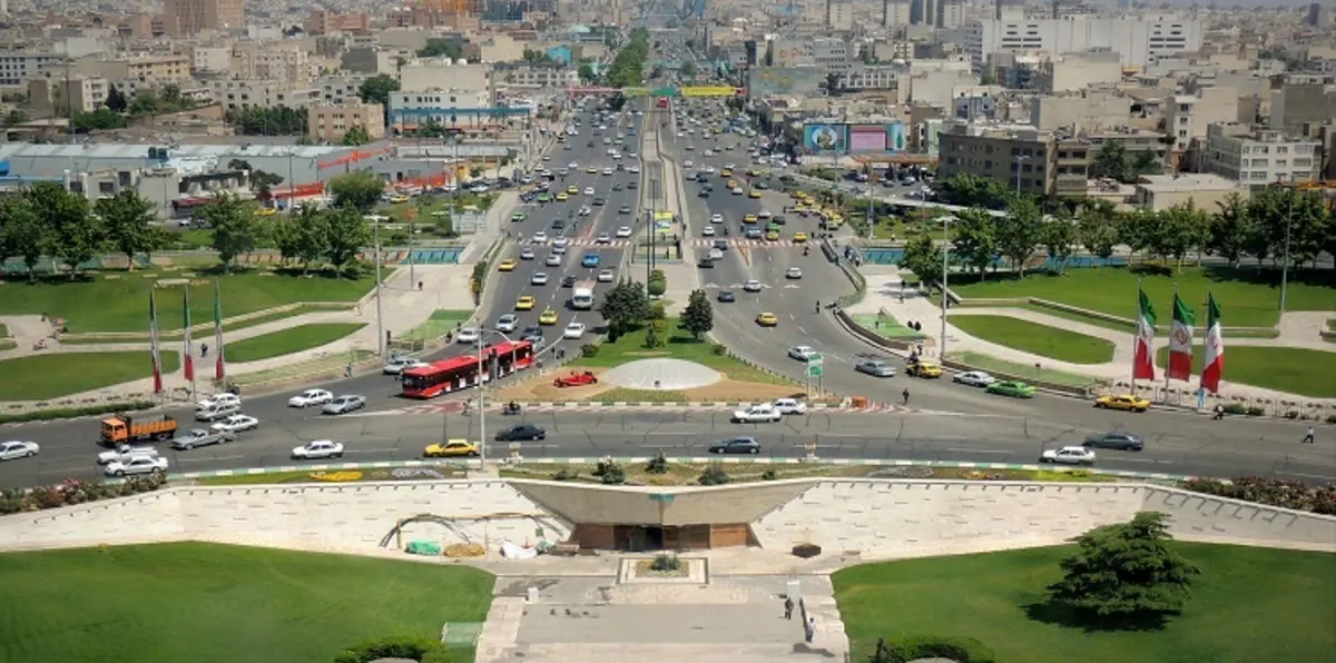 إيران.. إسقاط طائرة مجهولة بدون طيار فوق طهران (فيديو وصور)