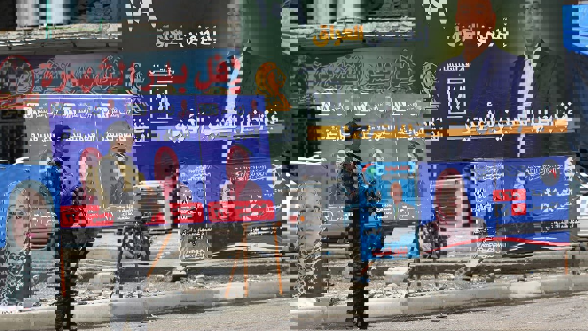 الانتخابات العراقية.. احتجاز عدد من الضباط لمشاركتهم بالحملات الدعائية