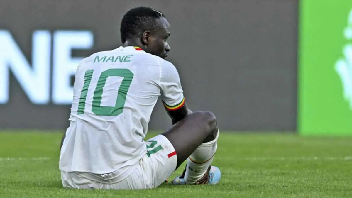 بالمخالفة للقانون.. حكم مصري يحرم ساديو ماني من تسديد ضربة جزاء (فيديو)