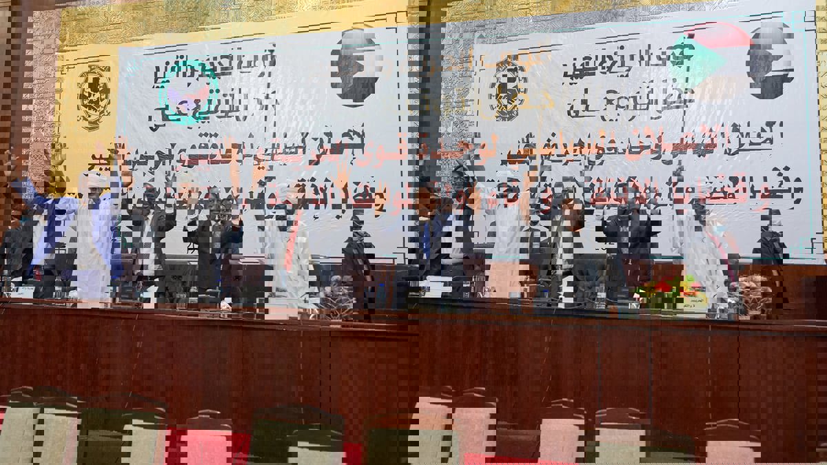 السودان.. ميثاق جديد لقوى الثورة يطالب بمجلس رئاسي "تشريفي"