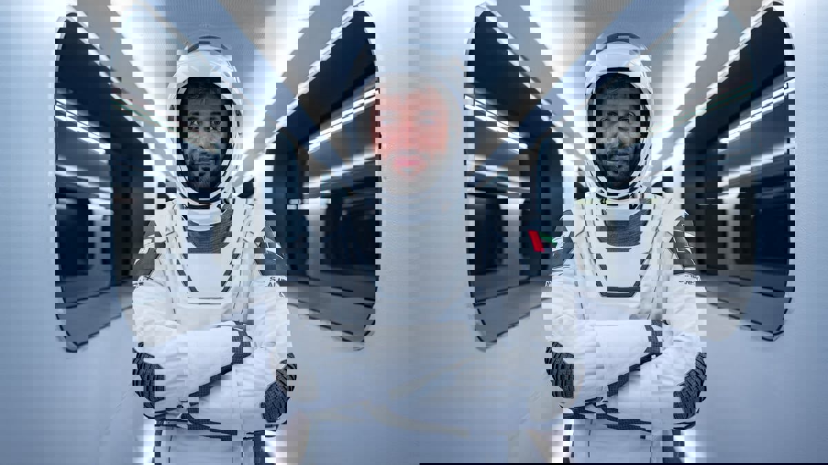 سلطان النيادي يوجه رسالة مؤثرة عقب توليه منصبًا وزاريًا (فيديو)