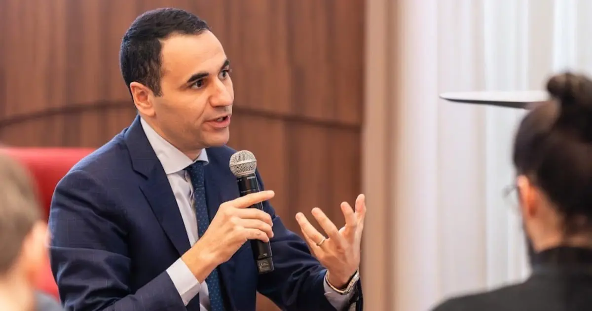 أنس الغراري