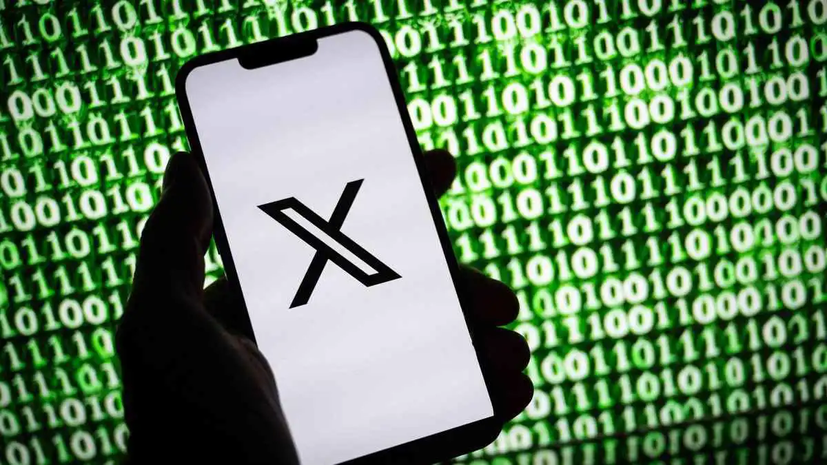 جدل في إيران بسبب شرائح اتصالات "للنخبة فقط".. ما القصة؟