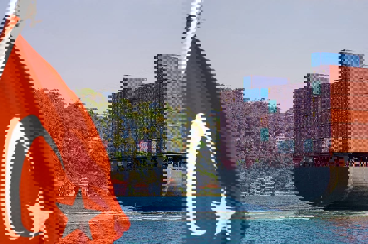 ارتفاع الصادرات يقلص العجز التجاري في تركيا بـ32.6 %   
