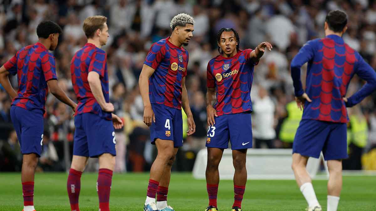 غضب عارم تجاهه.. 4 كوارث تمهد لطرد أراوخو من برشلونة