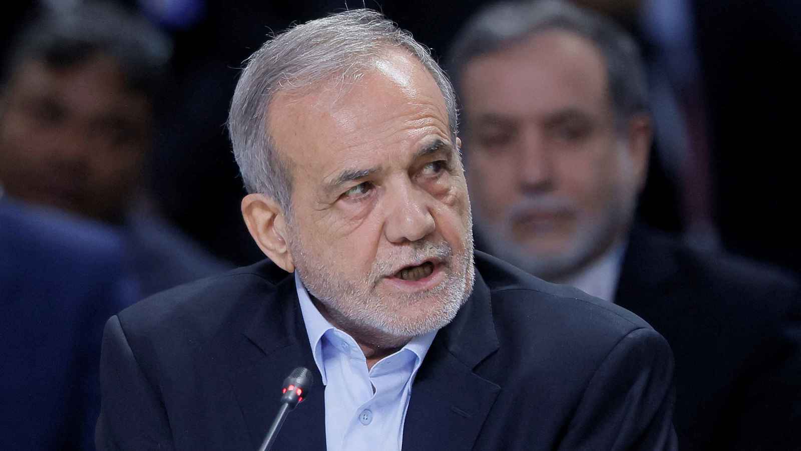 وكالة إيرانية: بزشكيان يزور عُمان الأسبوع المقبل