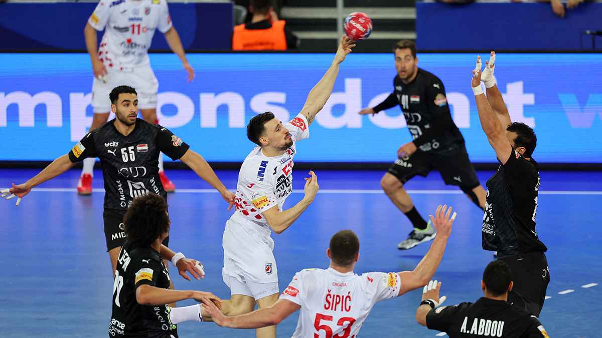 منتخب مصر لكرة اليد يتلقى صدمة كبيرة