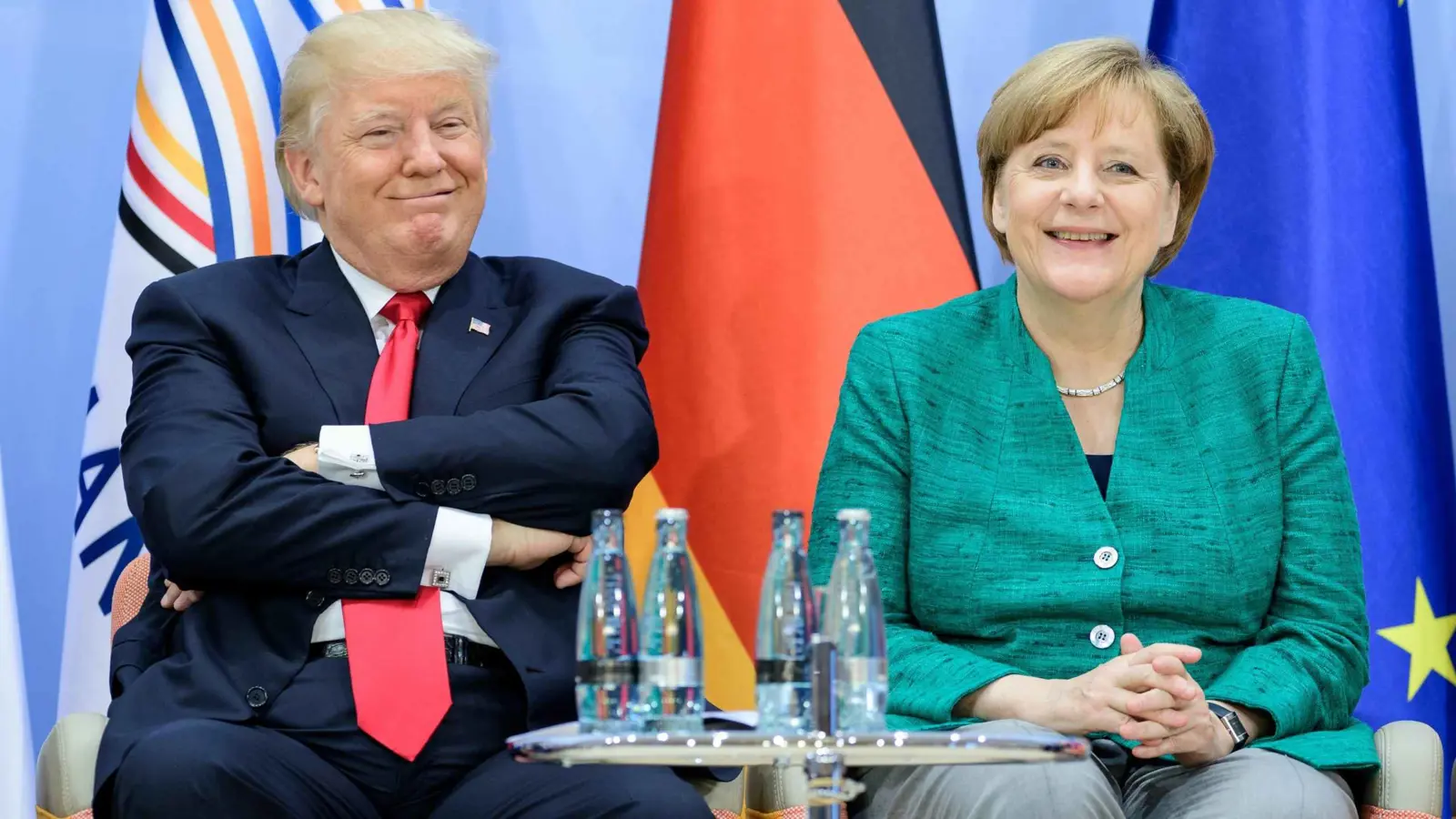 "حاول إهانتي".. ميركل تكشف تفاصيل لقائها الأول مع ترامب