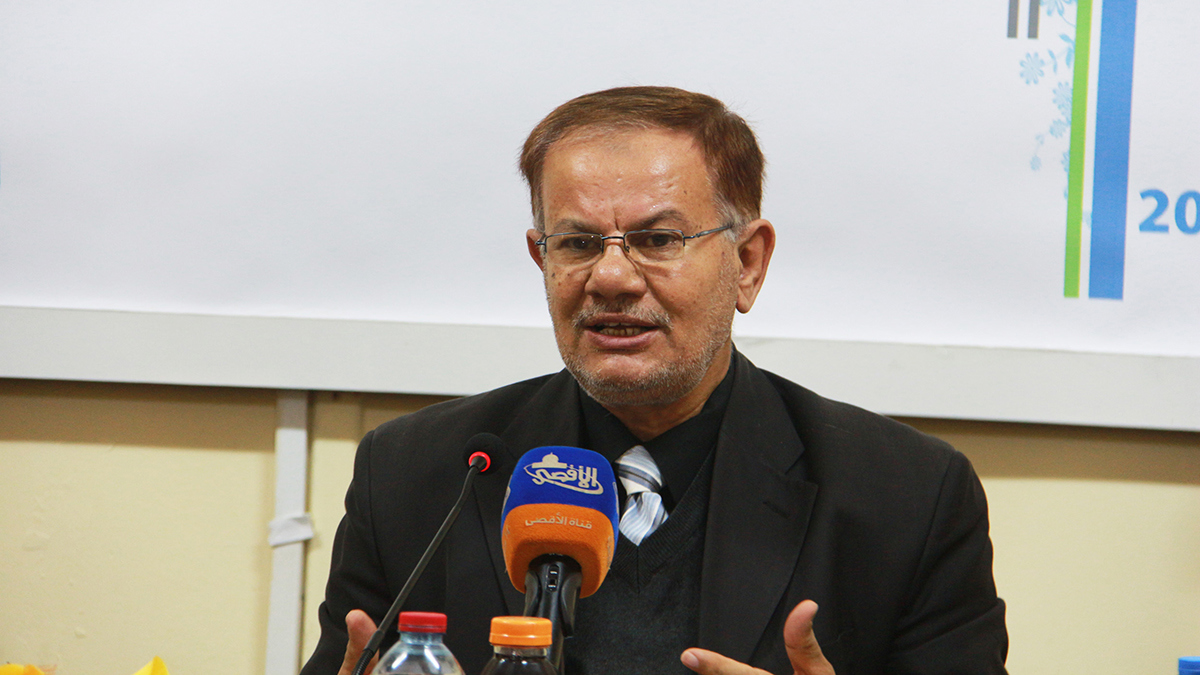 حركة حماس تبحث الرد على الرئيس الفلسطيني بتشكيل حكومة في غزة