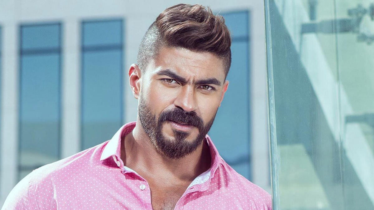 تعرض الفنان المصري خالد سليم لوعكة صحية (صور)