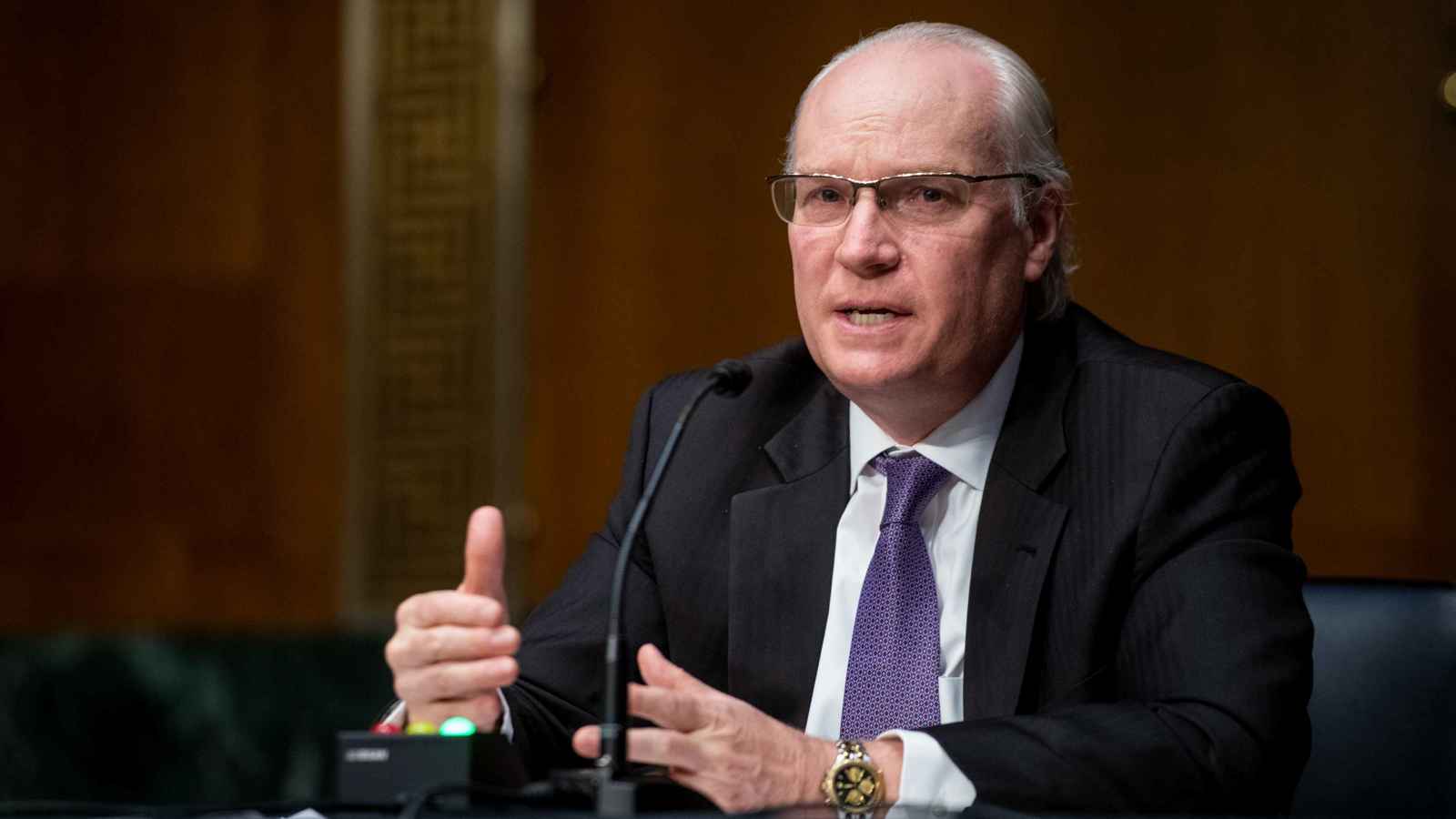 واشنطن: موسكو تجري مباحثات لتزويد الحوثيين بالسلاح