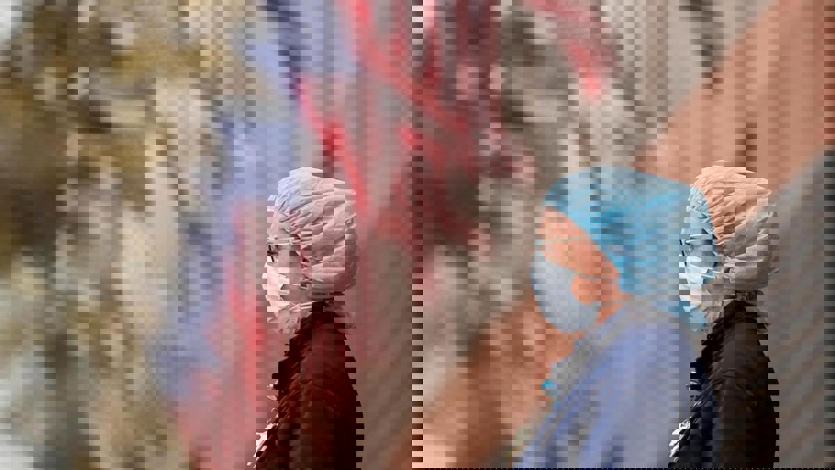 "سي أن أن" تكشف عن موعد انتهاء وباء كورونا في أمريكا