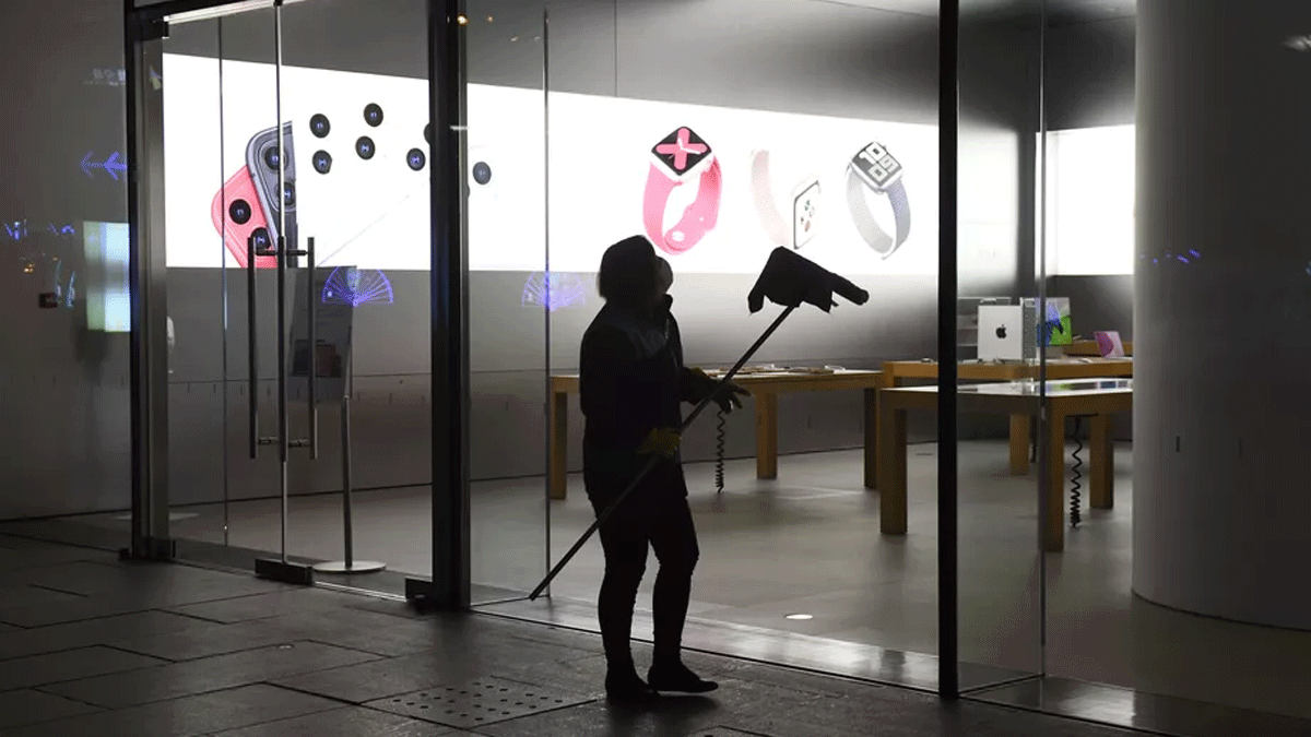 على رأسها الأجهزة الذكية.. "كورونا" يتسبب في بطء إنتاج العالم من الإلكترونيات