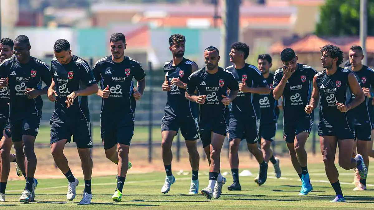الأهلي يتلقى "ضربة موجعة" قبل افتتاح مشواره بالدوري المصري