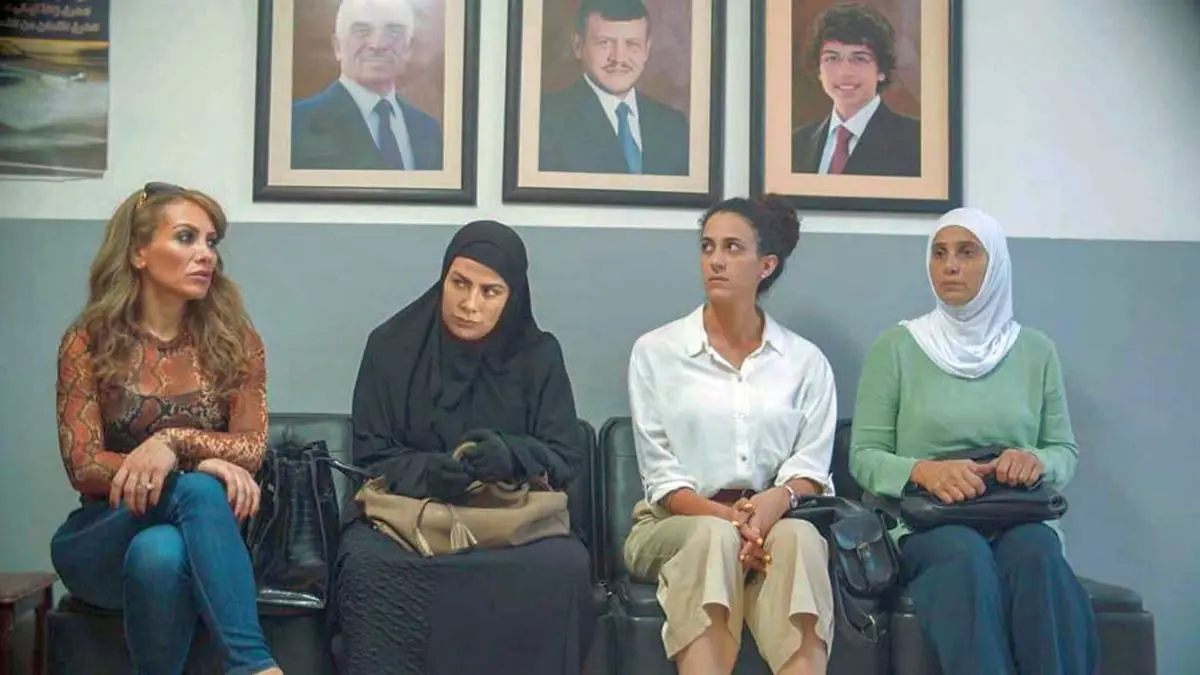 فيلم “بنات عبد الرحمن” يطرح قضايا المرأة العربية بعيون مخرج أردني صاعد