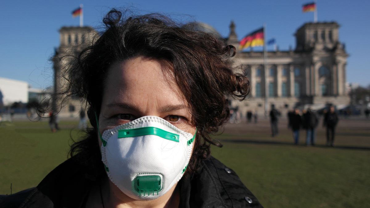 ألمانيا: كورونا ينتشر بوتيرة سريعة لن تتيح تخفيف القيود