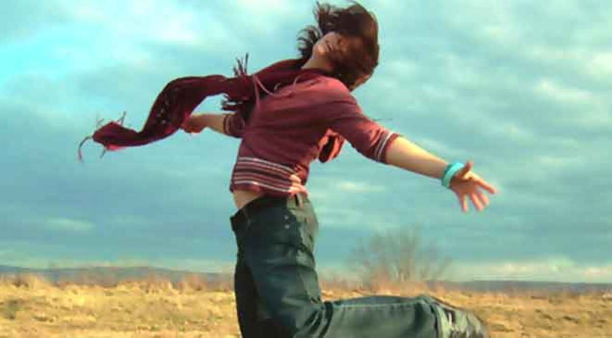 حرية البنات بين قسوة المحافظة وحصار التدين