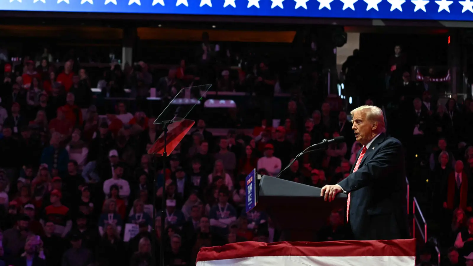 سياسيون و"مليارديرات التكنولوجيا".. أبرز الحاضرين في حفل تنصيب ترامب