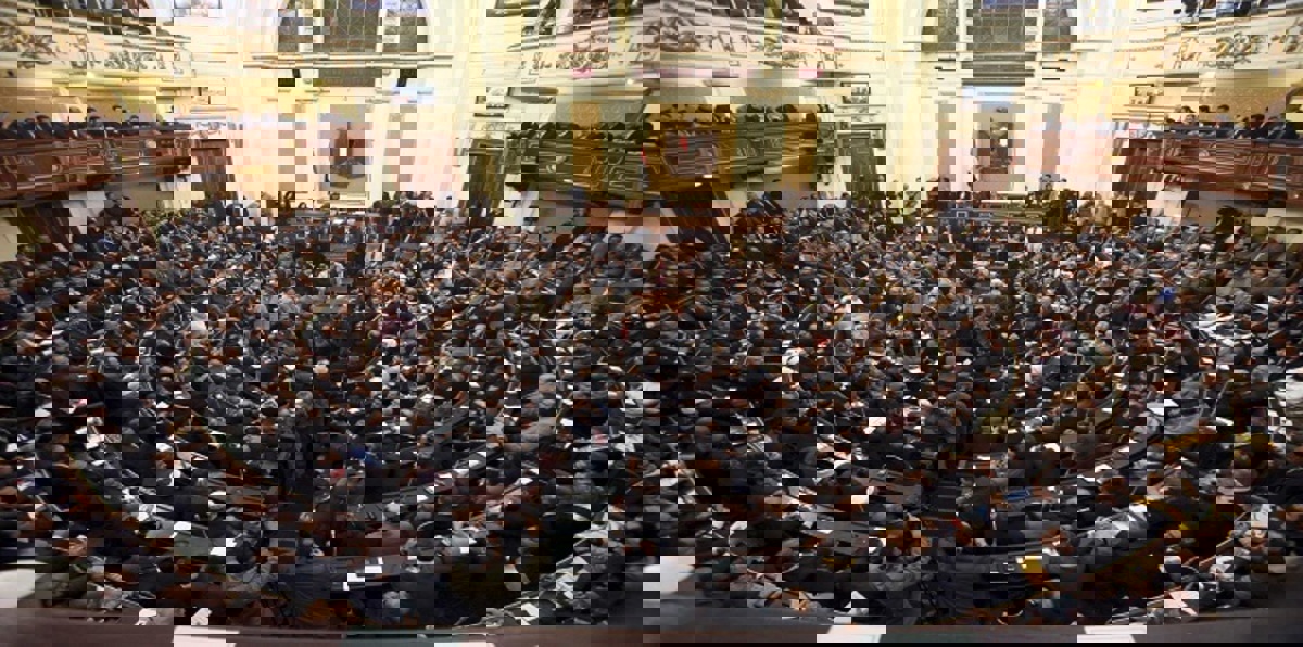 البرلمان.. لا صوت للمعارضة.. والأغلبية "في حب مصر"