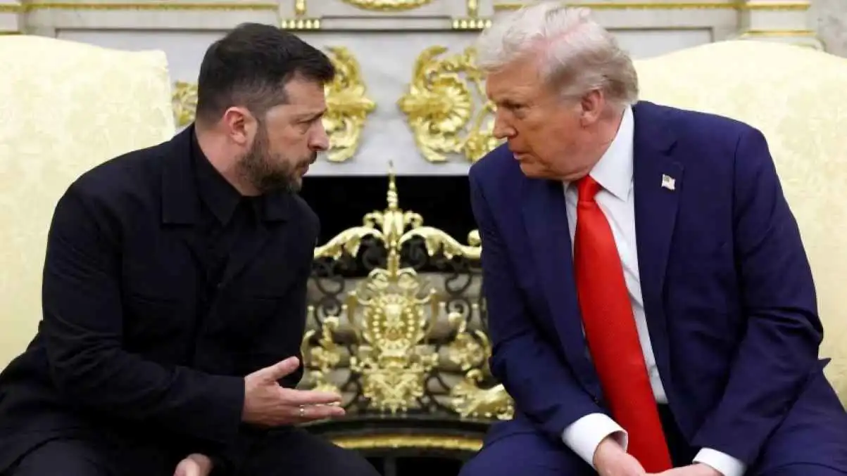 ترامب يصرّ على الرقم 300 مليار دولار لأوكرانيا.. ما المبلغ الصحيح؟