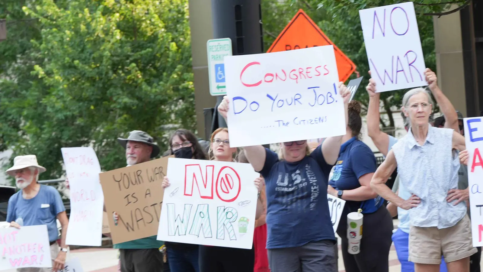 بعد شهر من اندلاعها.. تصاعد مخاوف الجمهوييين من الكلفة الاقتصادية للحرب