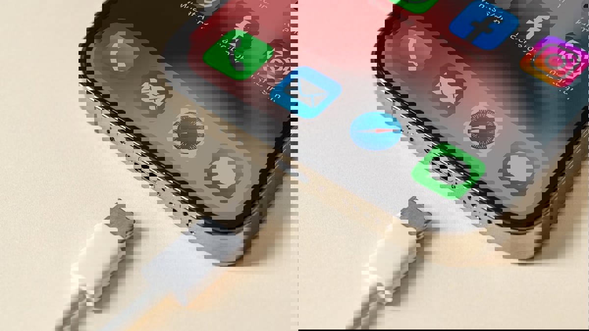 طرازات "أيفون برو 15" فقط ستدعم نقل البيانات عالي السرعة مع USB-C‎‎