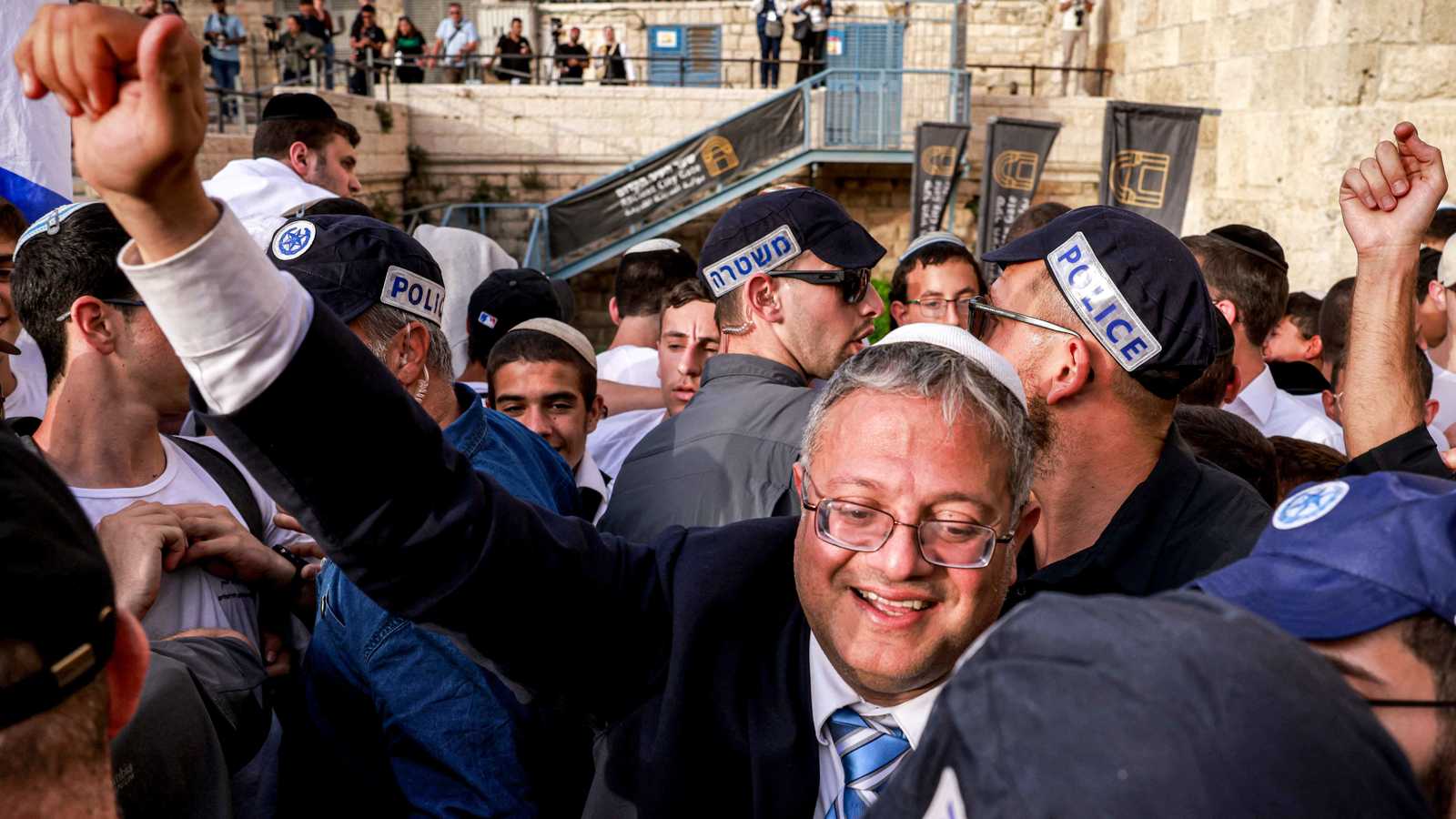 بن غفير يقتحم المسجد الأقصى في عيد العرش (فيديو)