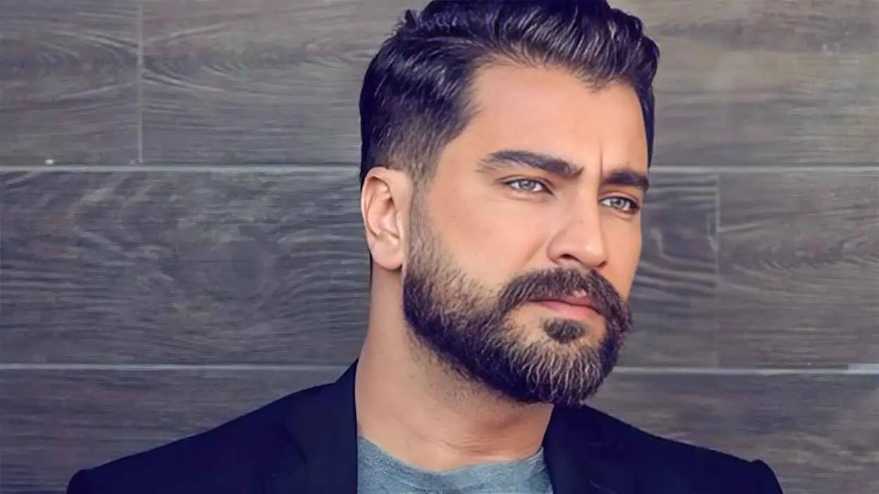 معتصم النهار.. اعترافات مؤثرة عن محاربته وسجن خاله في صيدنايا