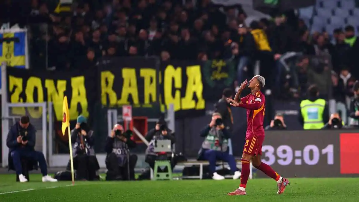 بعد نيمار.. احتفال فينيسيوس يظهر في كلاسيكو يوفنتوس وروما (فيديو)