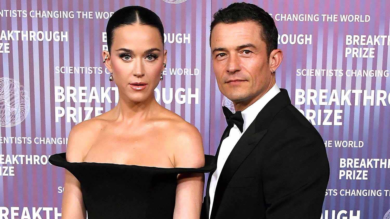 بعد انفصاله عن كاتي بيري.. أورلاندو بلوم يثير الجدل برسائل غامضة