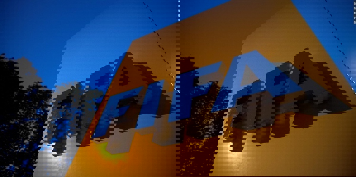 الفيفا يبدأ إجراءات قضائية ضد نيرسباخ الرئيس السابق للاتحاد الألماني