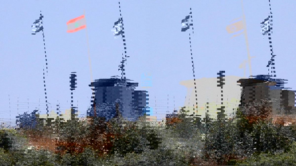 صحيفة عبرية: استقالة رئيس الوفد الإسرائيلي في مباحثات ترسيم الحدود مع لبنان