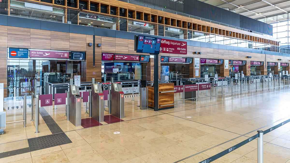 بعد 10 أيام.. مطار برلين تحت وطأة الهجوم السيبراني