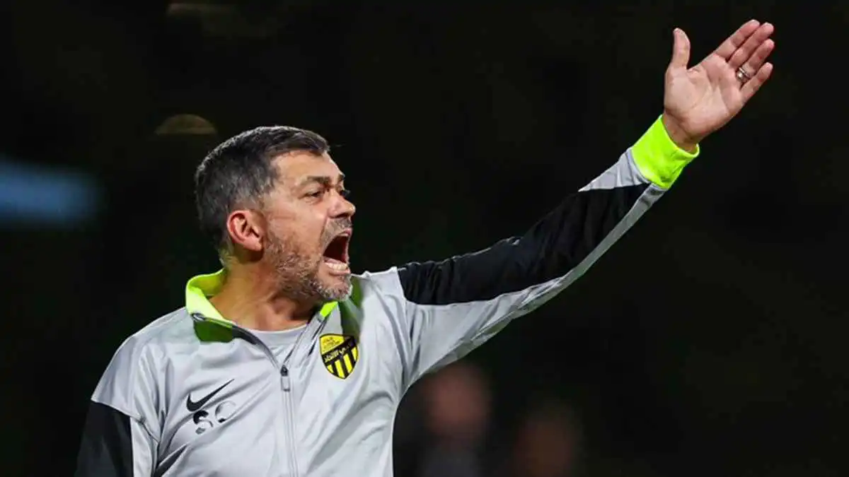 سيرجيو كونسيساو ي أول ظهور له مع الاتحاد