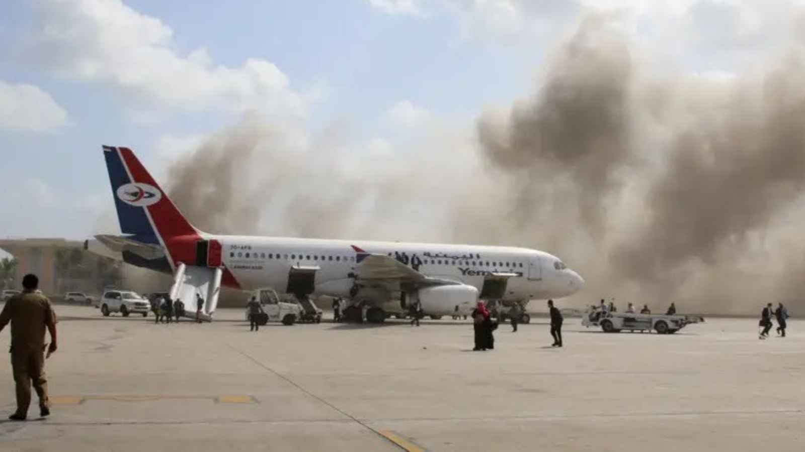 تسببت بها "مغامرات الحوثي".. الإرياني يعلق على الضربات الإسرائيلية
