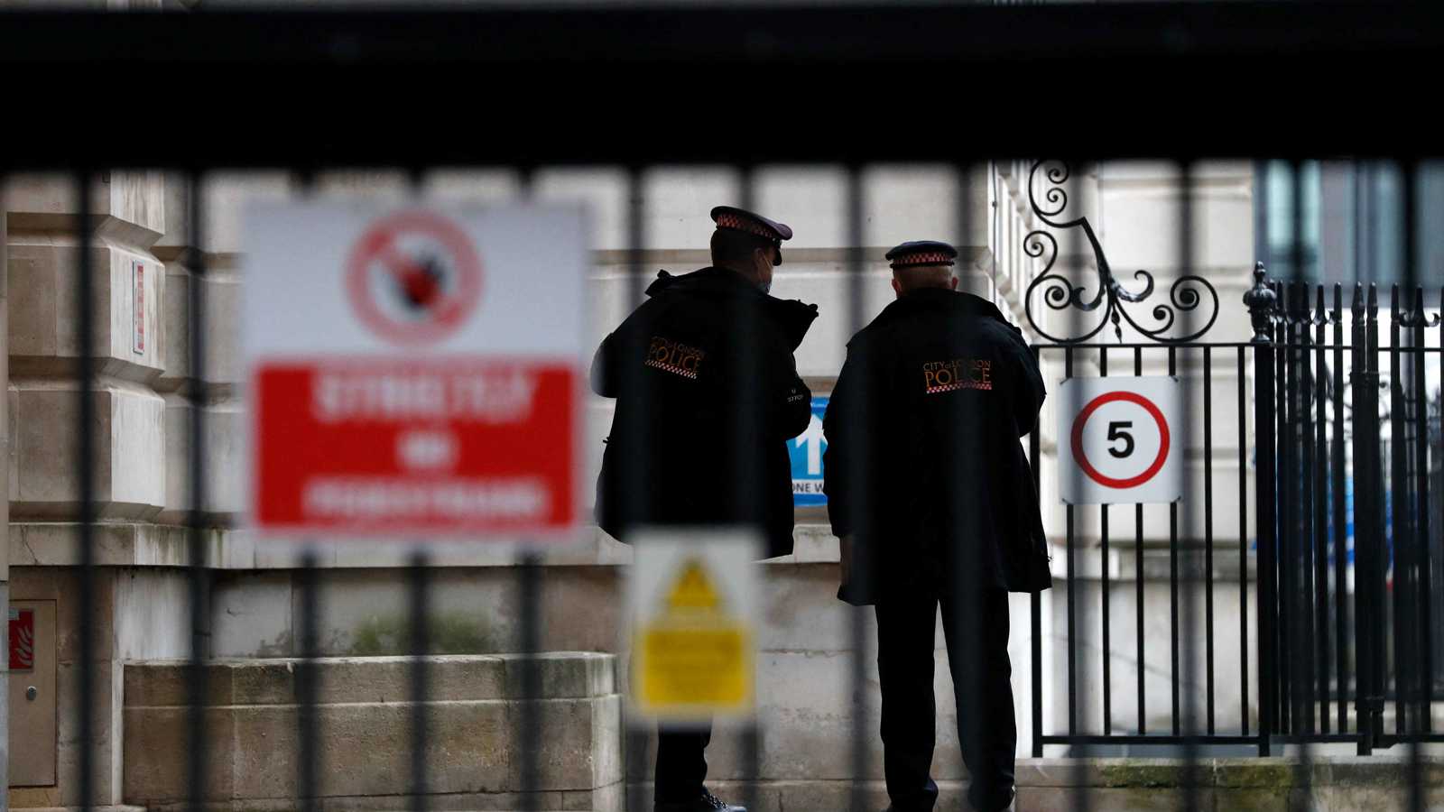 قتيلان ومصابان بعملية طعن في لندن