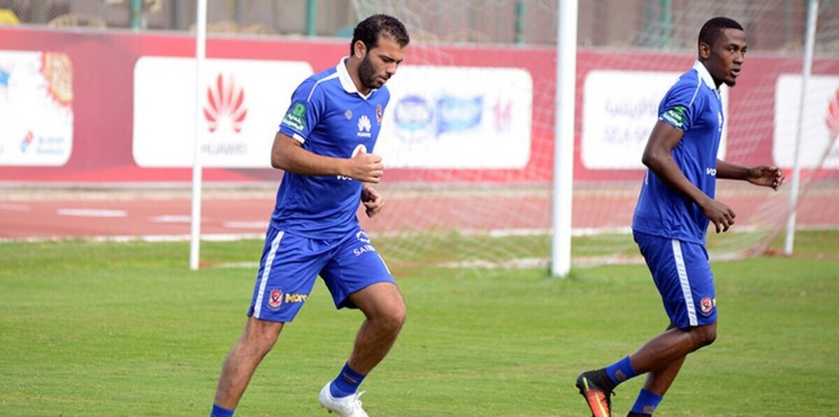 رئيس الأهلي المصري يتدخل لحلّ أزمة عماد متعب