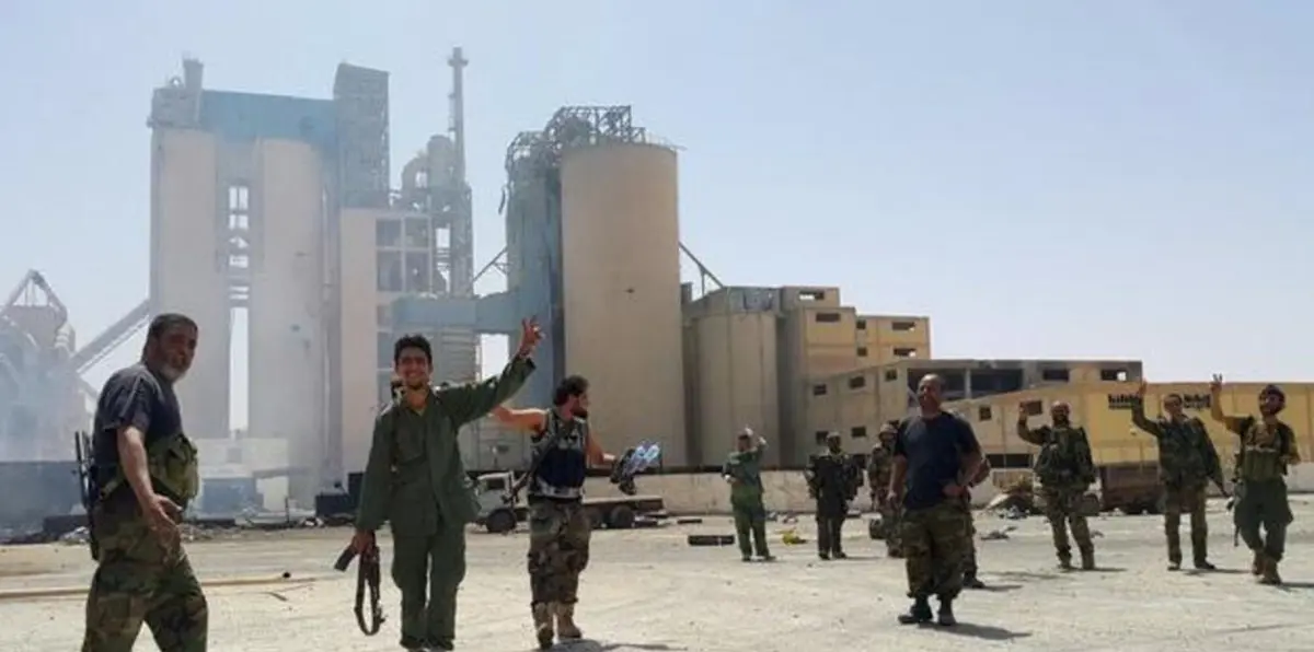 قواميس وصواريخ وأبراج